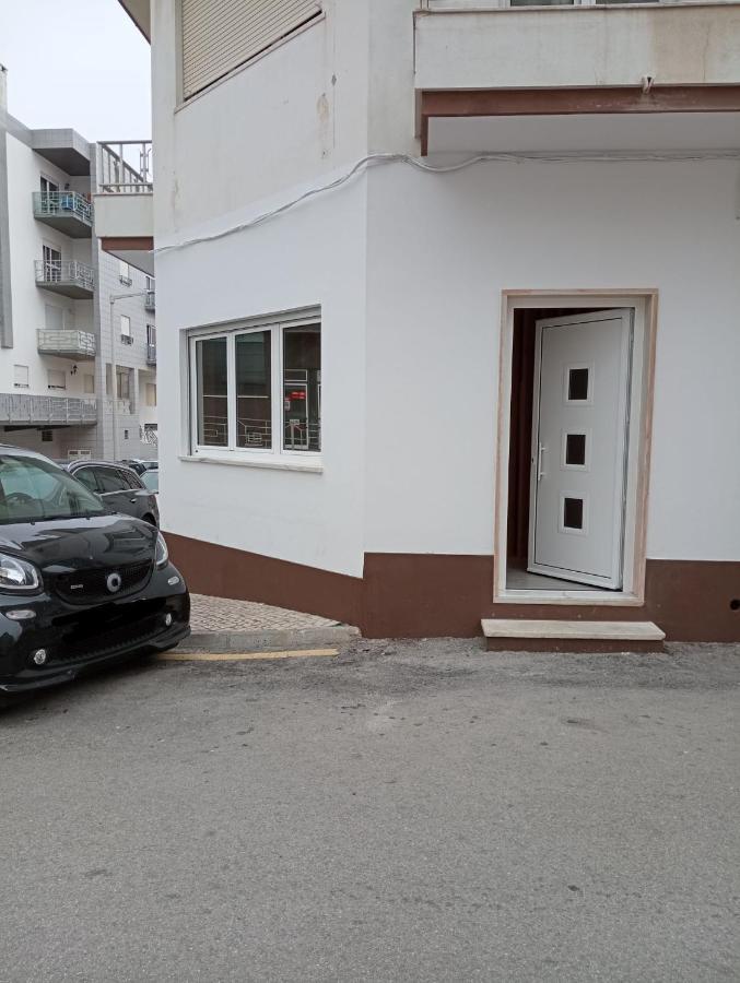 Apartamento T2 Salva-Vidas Nazaré Esterno foto